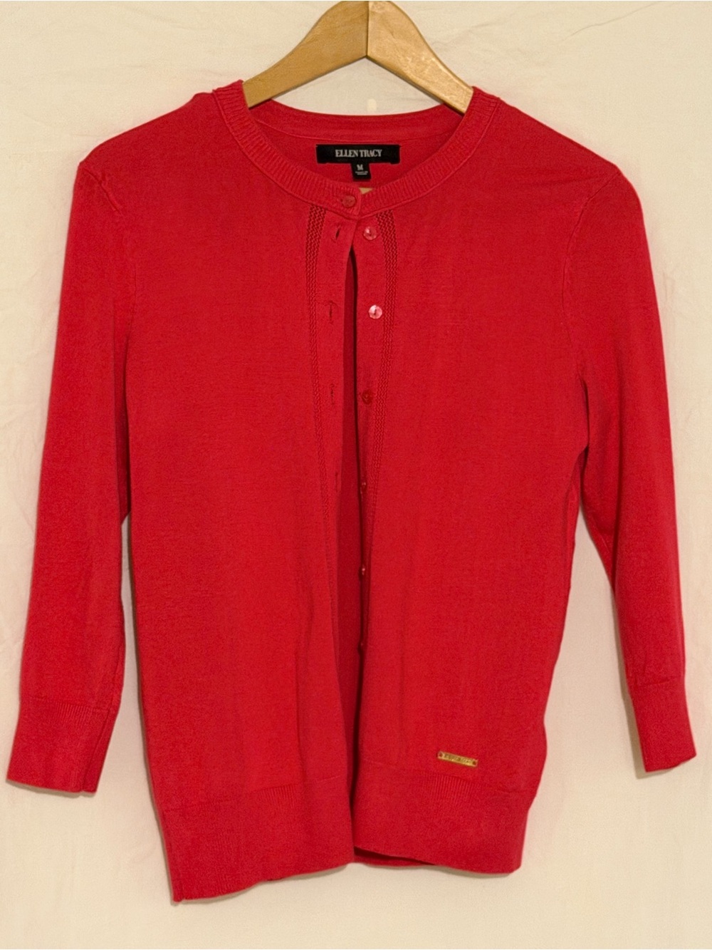 Ellen Tracy Women's Vibrant Fuschia Cardigan Sweater Size M 3/4 Sleeve Knit